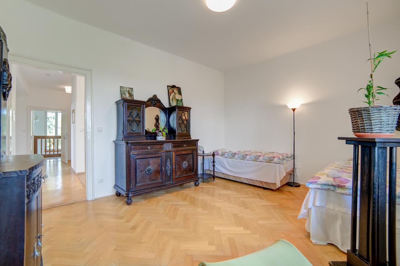 Nosislav Apartments Extérieur photo