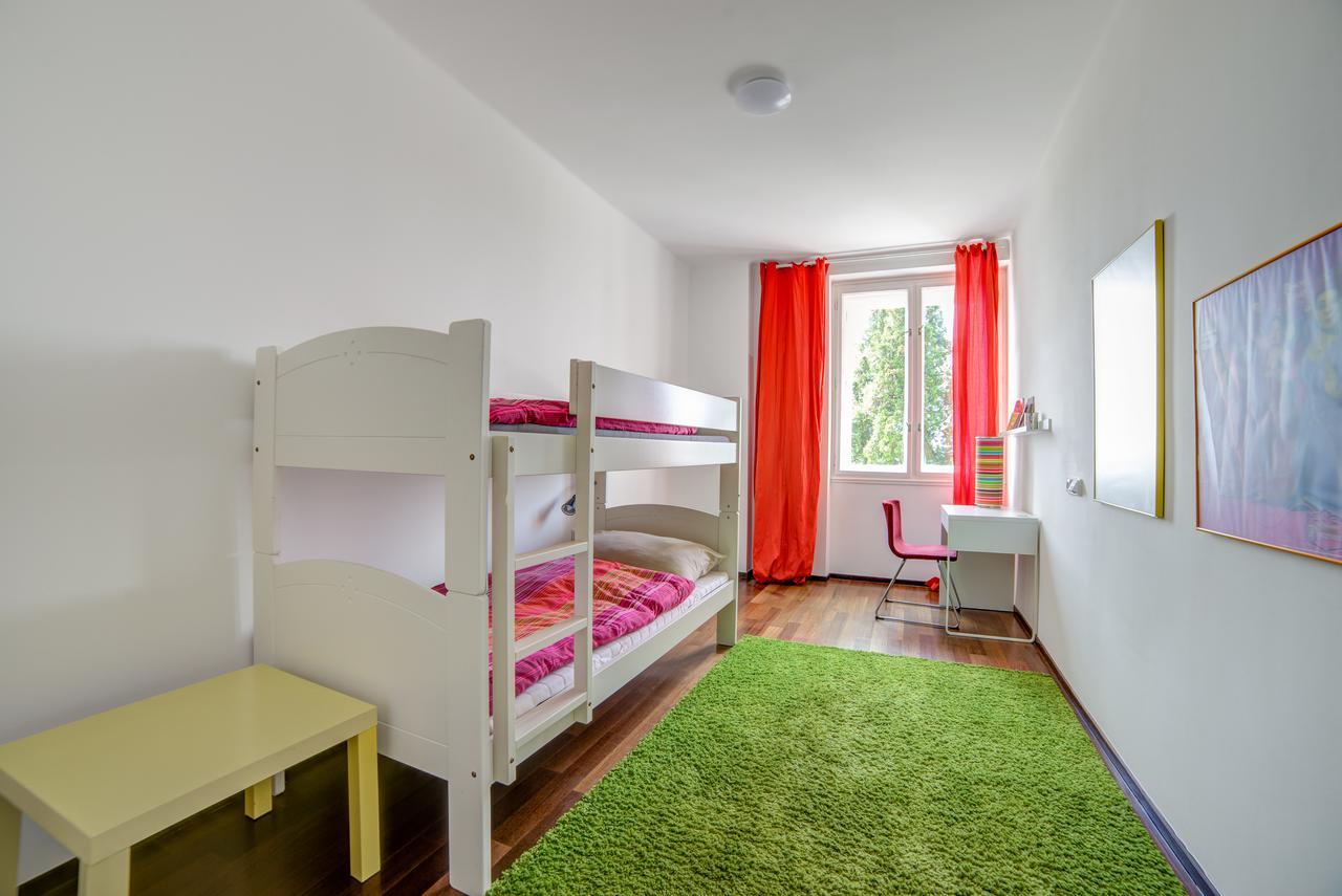 Nosislav Apartments Extérieur photo